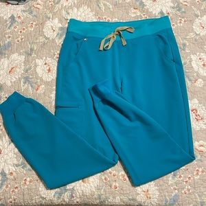 Lightly worn women’s figs teal Zamora small joggers